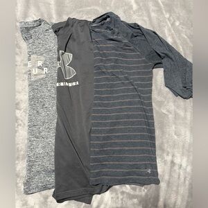 *BUNDLE* 3 Under Armour women’s Trio: Gray, Black, and Striped Tees/ 3/4 length